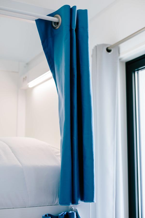 Lisbon South Hostel Almada Dış mekan fotoğraf