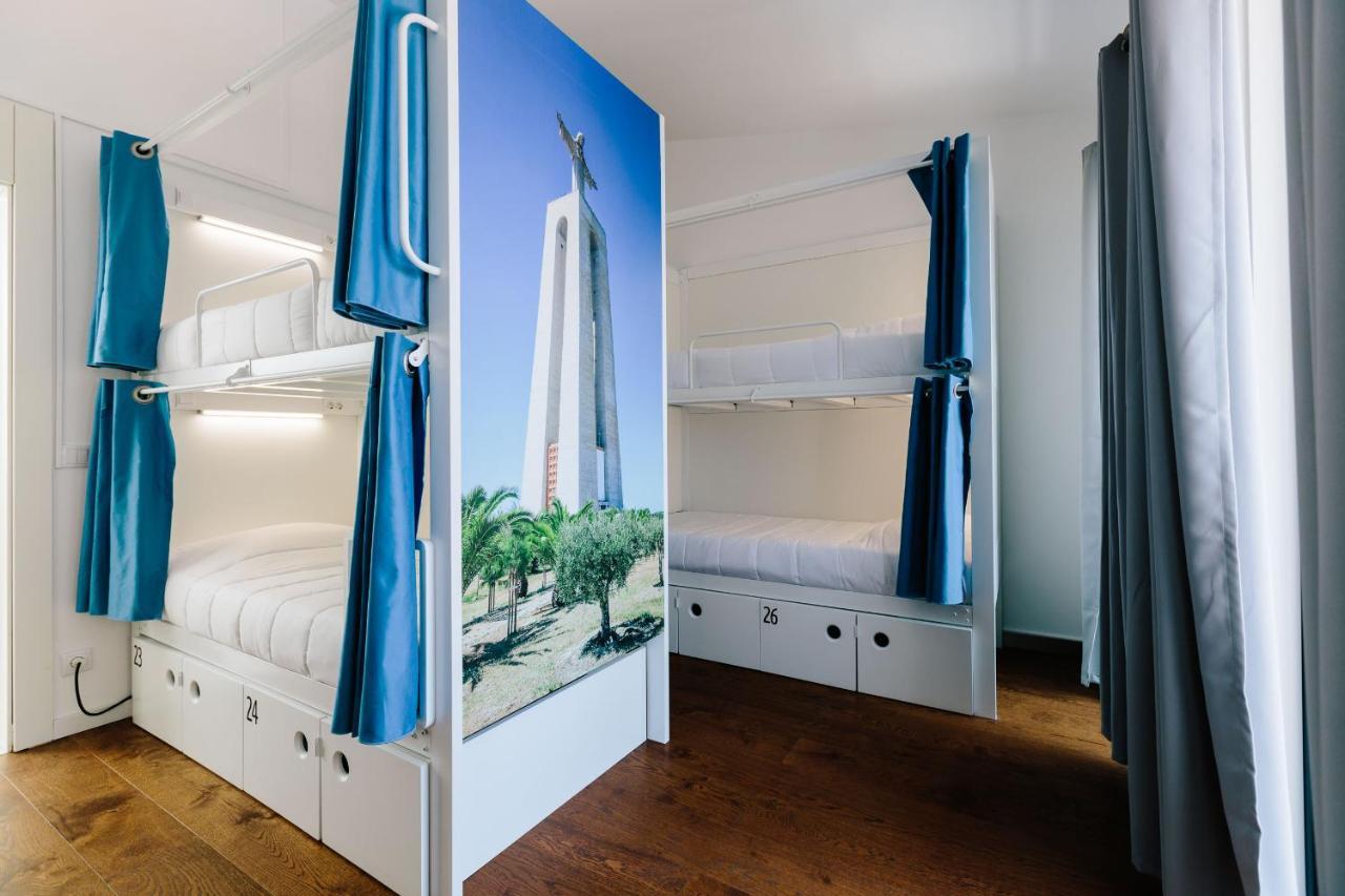 Lisbon South Hostel Almada Dış mekan fotoğraf