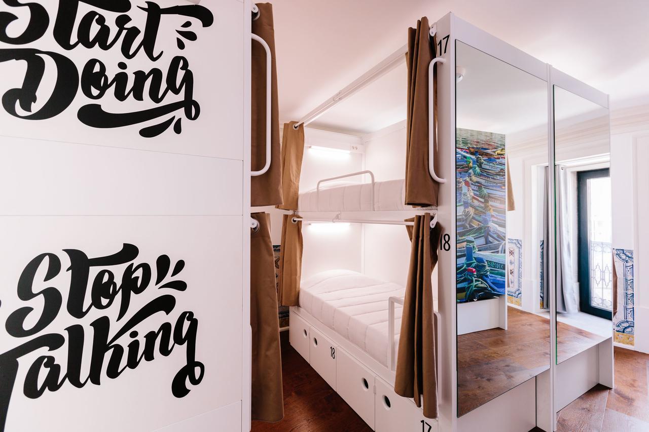 Lisbon South Hostel Almada Dış mekan fotoğraf